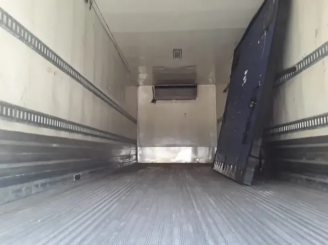 2018 FREIGHTLINER/MERCEDES M2 106