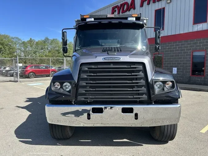 2025 Freightliner 114SD PLUS