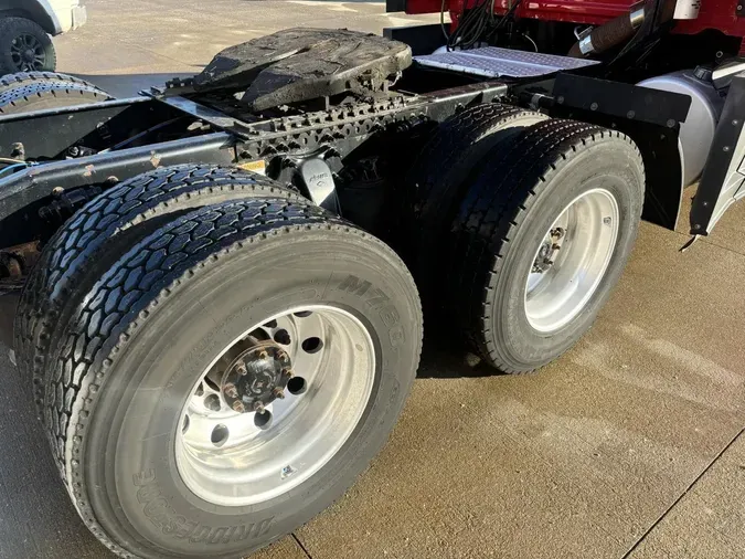 2020 Freightliner Cascadia 126e91851fe087f57abaabae2bbb68fe25b