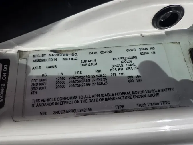 2020 International LT625