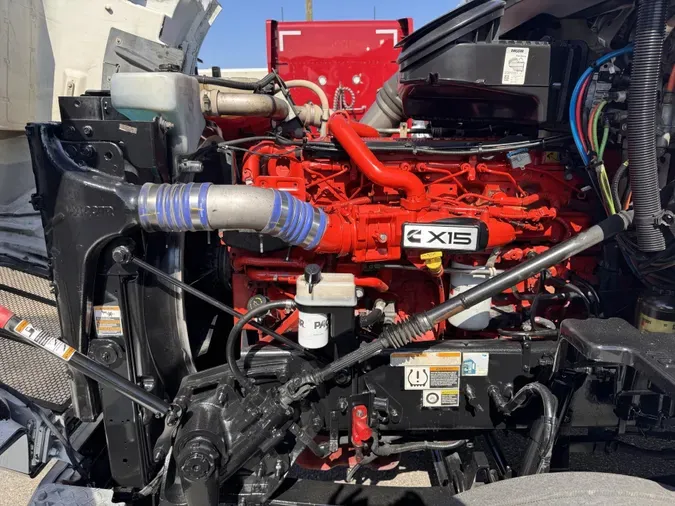 2022 Peterbilt 567