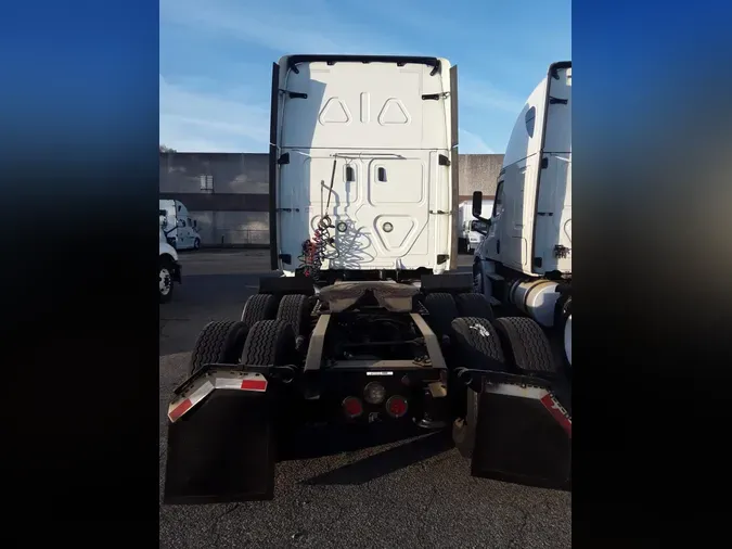 2020 FREIGHTLINER/MERCEDES NEW CASCADIA PX12664