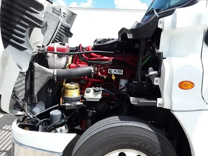 2019 FREIGHTLINER CASCADIA 125