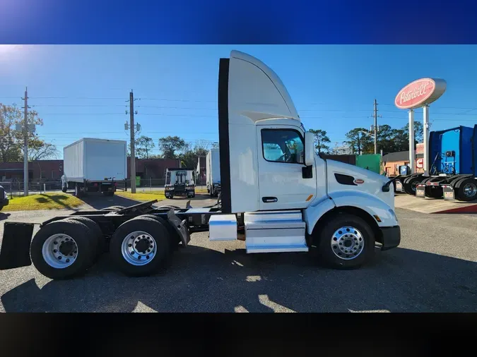 2021 Peterbilt 579