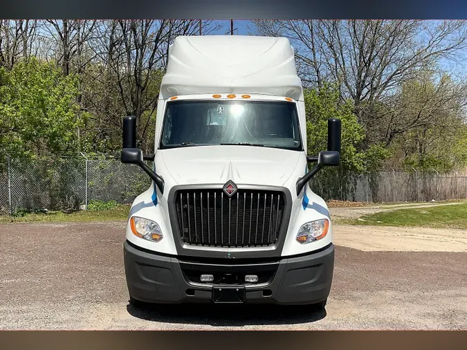 2021 INT LT625 6x4