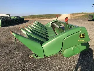 2015 John Deere 608C