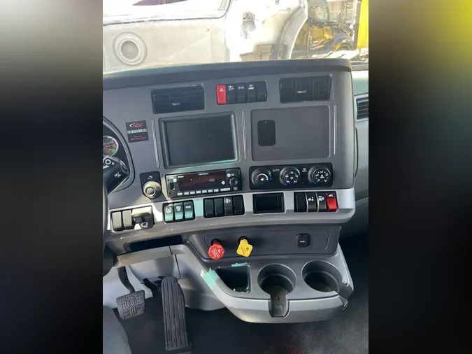 2021 Kenworth T680
