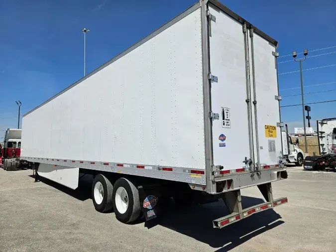 2019 UTILITY 4000D-X