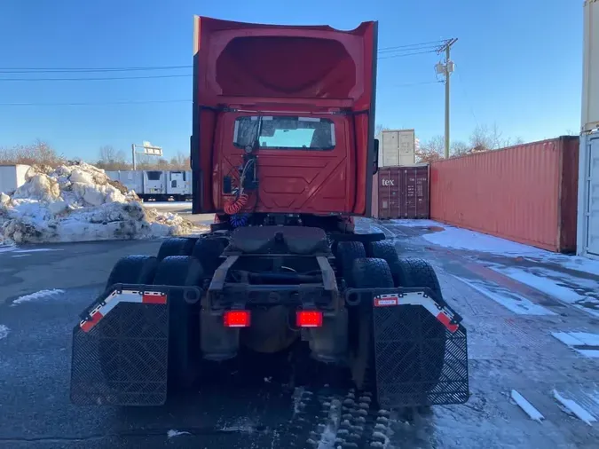 2020 NAVISTAR INTERNATIONAL LT625 DAYCAB T/A