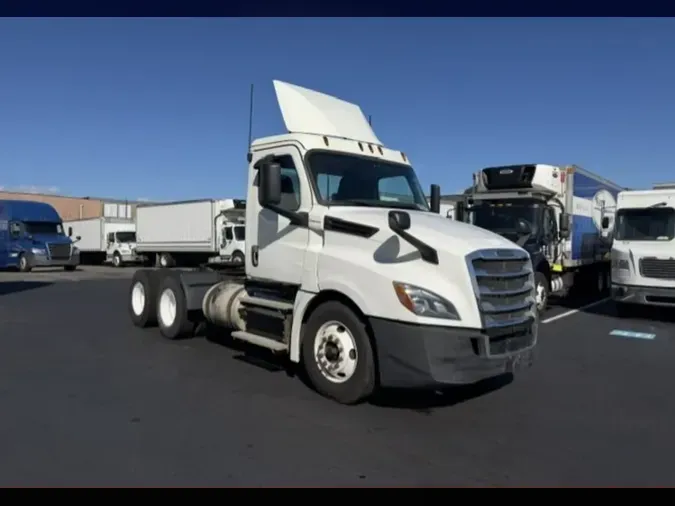 2018 FREIGHTLINER/MERCEDES NEW CASCADIA PX12664e93587fa6e0daf10f92f730677c648d6