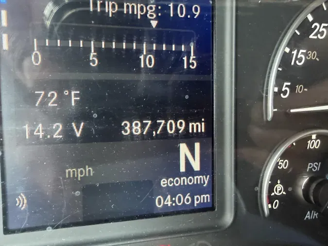 2022 Freightliner Cascadia