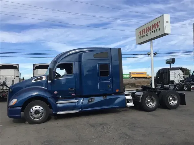2022 KENWORTH T680e93f44d17c347b3fada2361160097884