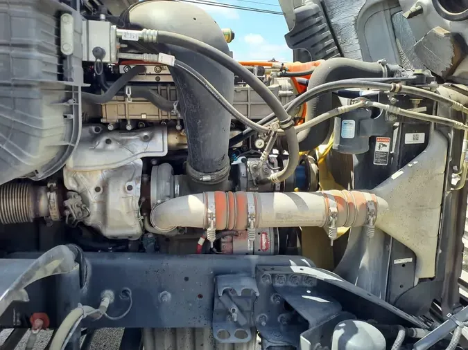 2018 FREIGHTLINER CASCADIA 125