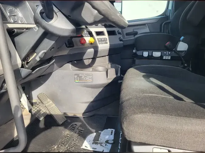 2020 FREIGHTLINER/MERCEDES NEW CASCADIA 116e945145d6e60bcfb079c8b316a5cfa2b