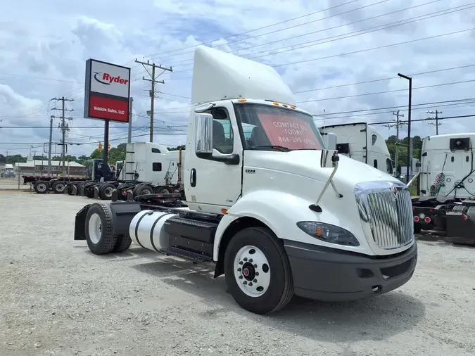 2020 NAVISTAR INTERNATIONAL RH613 DAYCAB S/A