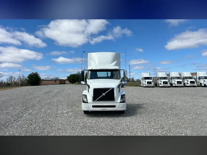 2018 Volvo VNL300