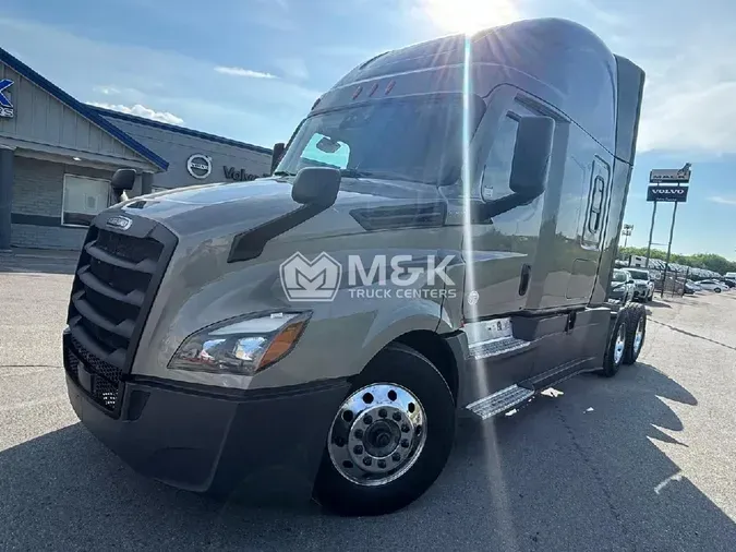 2023 FREIGHTLINER Cascadia 126e9530a2c9d79312eb7e2466df054975f