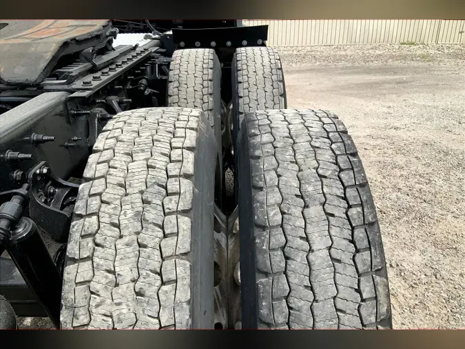 2021 INT LT625 6x4