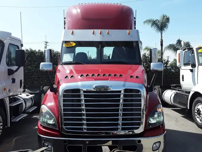 2020 FREIGHTLINER/MERCEDES CASCADIA 125