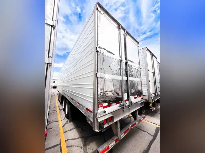 2019 UTILITY VS2RAe9588f8acaa8e93a7c7b621666e77897