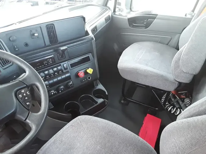2018 NAVISTAR INTERNATIONAL LT625 DAYCAB T/A