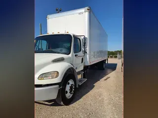 2017 FREIGHTLINER M2 106