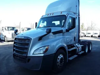 2019 FREIGHTLINER/MERCEDES NEW CASCADIA PX12664