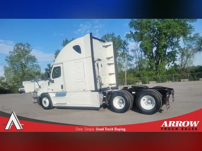 2020 FREIGHTLINER CASCADIA