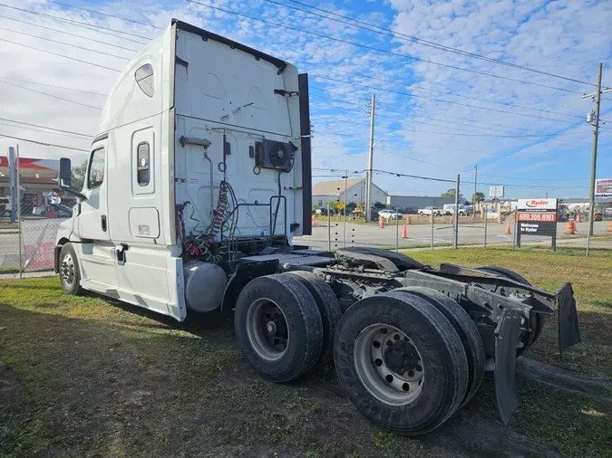 2019 FREIGHTLINER/MERCEDES NEW CASCADIA PX12664