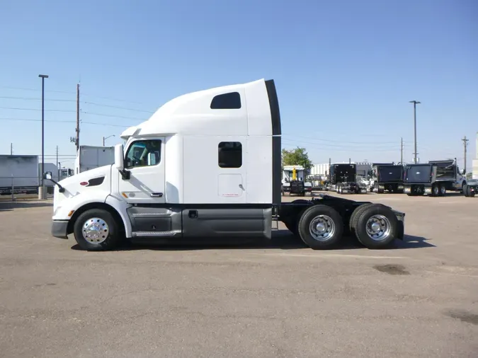 2021 Peterbilt 579
