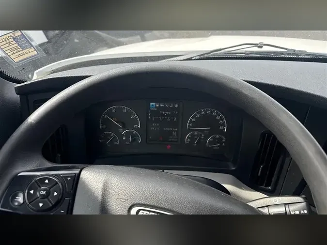 2022 FREIGHTLINER CA116