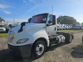 2018 NAVISTAR INTERNATIONAL LT625 DAYCAB S/A