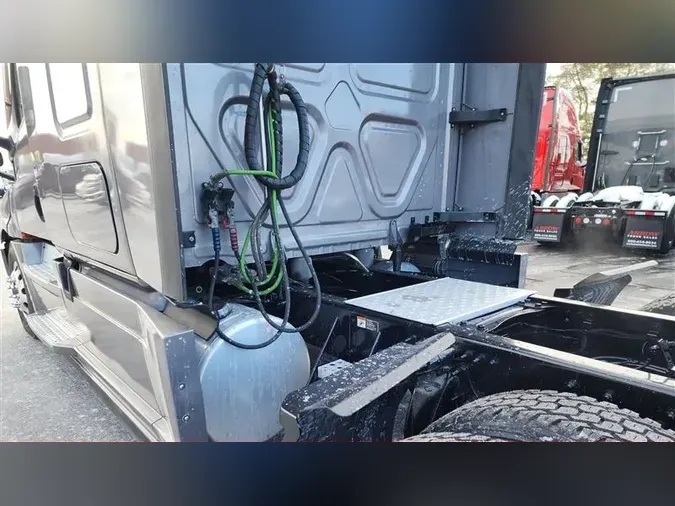 2021 FREIGHTLINER CA126e97411bf2c5ee20df6813d913655d257