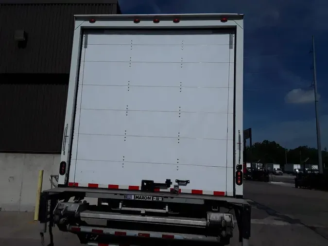 2019 FREIGHTLINER M2 106
