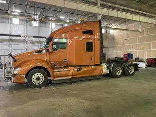 2018 KENWORTH T680