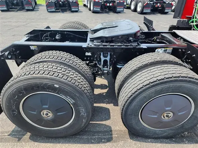 2023 KENWORTH T680