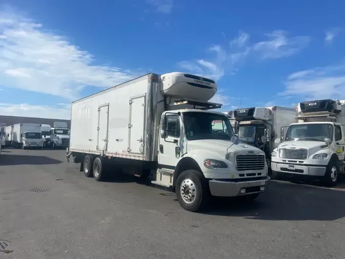 2020 FREIGHTLINER/MERCEDES M2 106