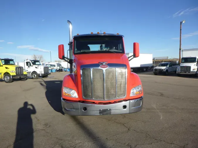 2017 Peterbilt 579