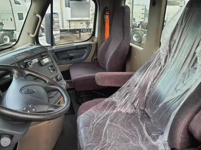 2019 FREIGHTLINER/MERCEDES CASCADIA 125