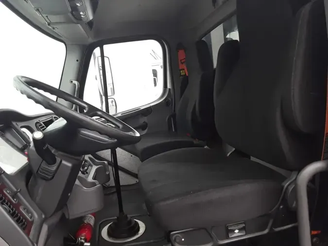 2019 FREIGHTLINER/MERCEDES M2 106