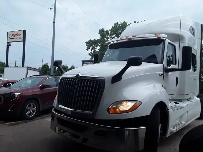 2020 NAVISTAR INTERNATIONAL LT625 SLPR CAB