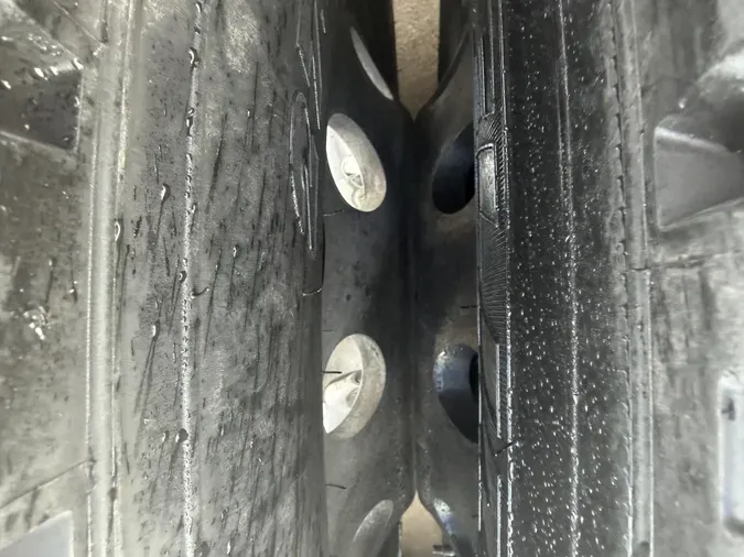 2021 Peterbilt 579e986ca65bdf3bc0fddf62fc87f242a1a