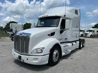 2022 Peterbilt 579