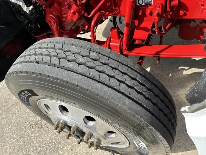 2022 Peterbilt 567