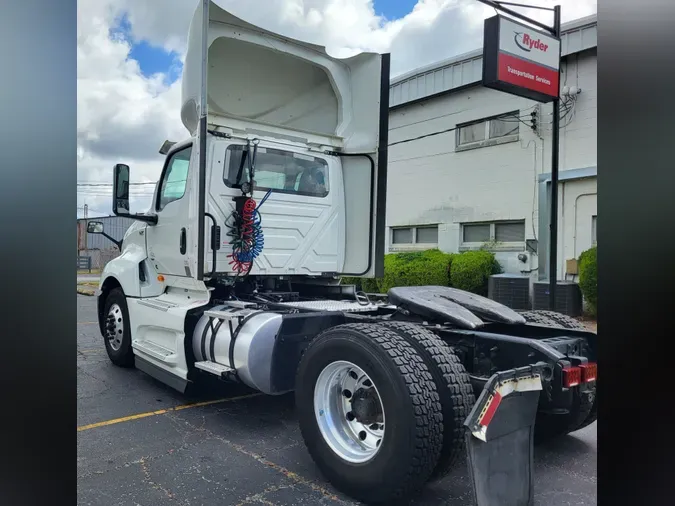 2020 NAVISTAR INTERNATIONAL LT625 DAYCAB S/A