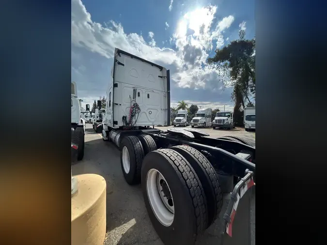 2020 FREIGHTLINER/MERCEDES NEW CASCADIA PX12664