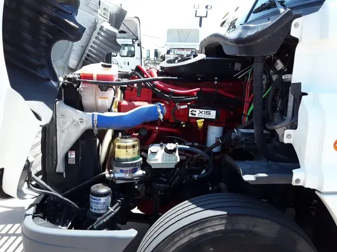 2020 FREIGHTLINER/MERCEDES CASCADIA 125e98d845a4c4b3f5ef3e38415452f2d6e