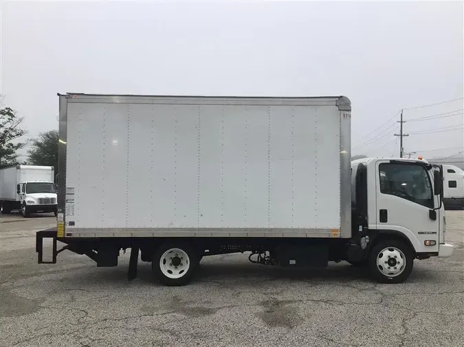 2022 ISUZU NPR-XD