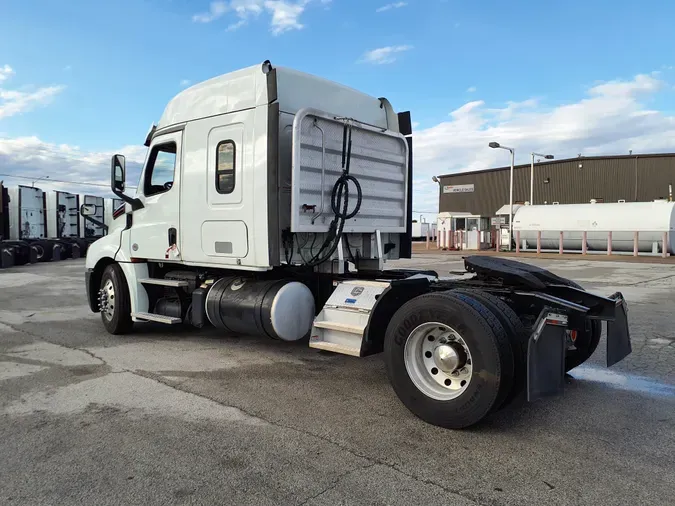 2019 FREIGHTLINER/MERCEDES NEW CASCADIA 126