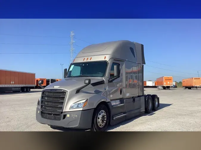 2023 Freightliner Cascadia 126e993f728c2dd9c4b9761d7c85cfa84dd